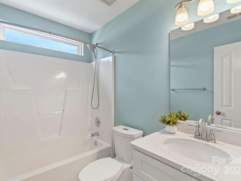 3109 Emerald Meadow Lane, Charlotte, NC 28273.  MLS# CAR4282486, YatesRealty ID 28227. 