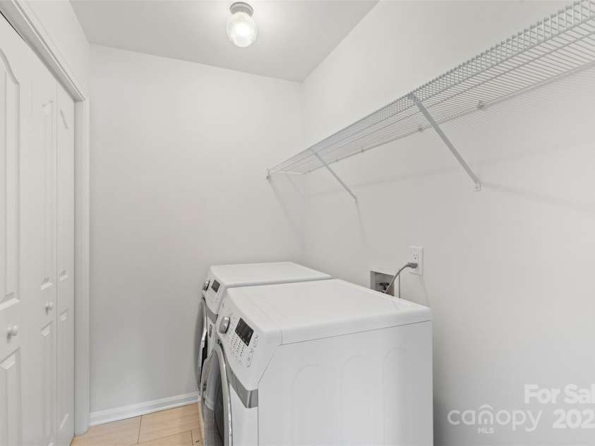 3109 Emerald Meadow Lane, Charlotte, NC 28273.  MLS# CAR4282486, YatesRealty ID 28227. 