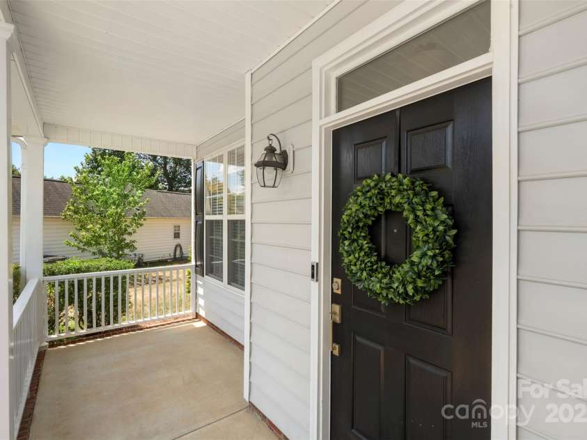 3109 Emerald Meadow Lane, Charlotte, NC 28273.  MLS# CAR4282486, YatesRealty ID 28227. 