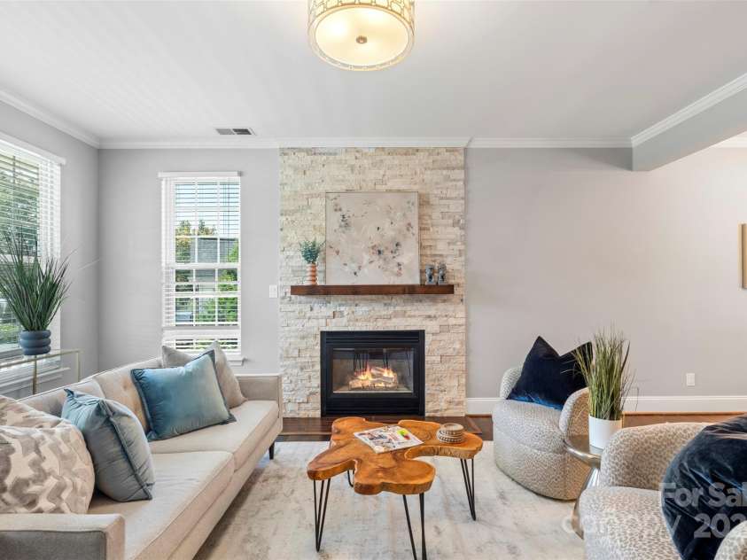 3109 Emerald Meadow Lane, Charlotte, NC 28273.  MLS# CAR4282486, YatesRealty ID 28227. 