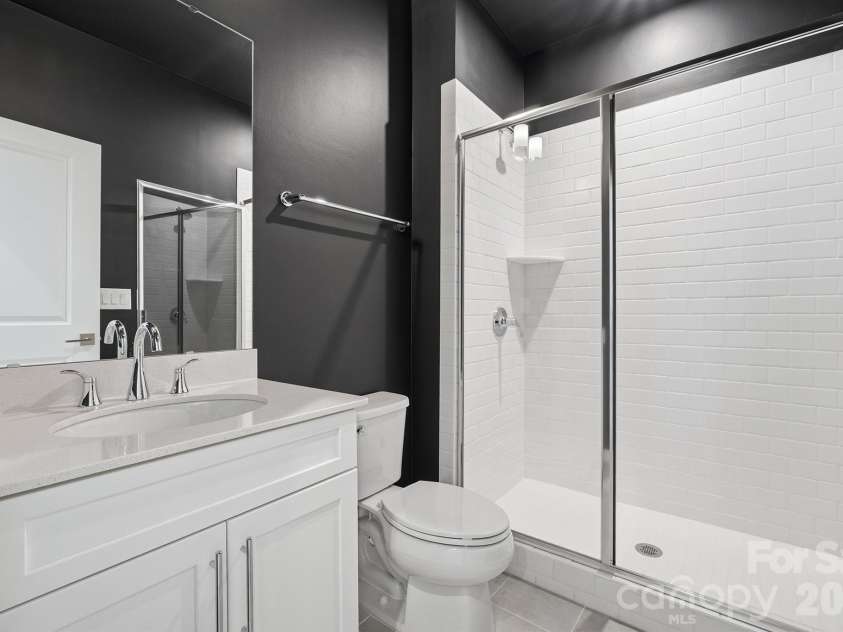 6018 Valehaven Place, Charlotte, NC 28269.  MLS# CAR4388668, YatesRealty ID 28227. 