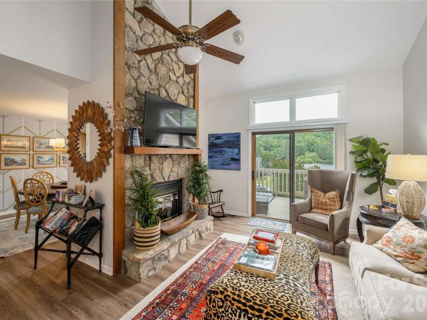 36 Quail Run Circle, Brevard, NC 28712.  MLS# CAR4385204, YatesRealty ID 28228. 