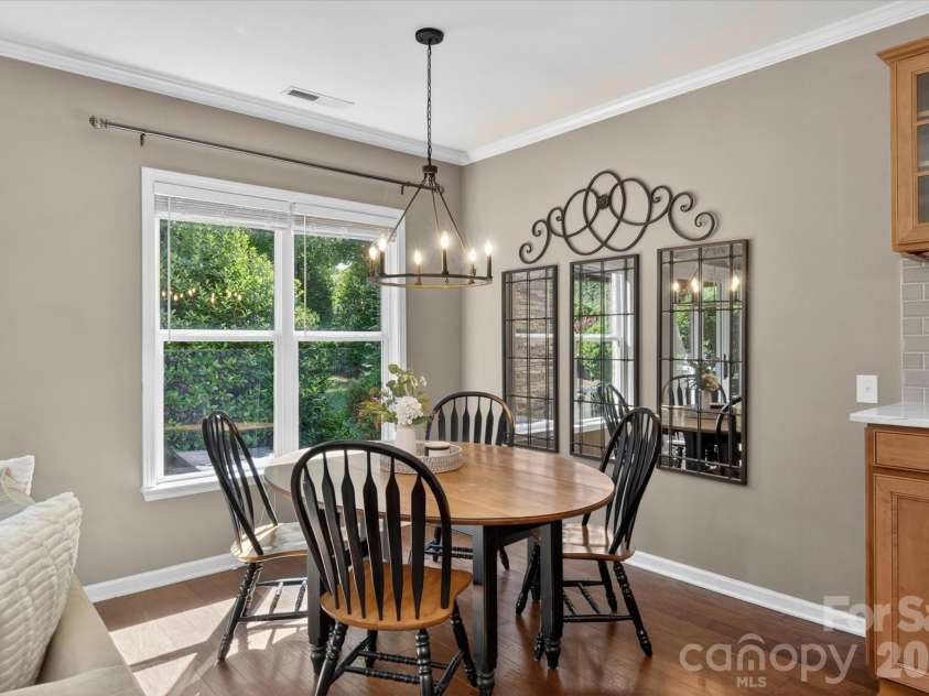 10609 Waxhaw Manor Drive, Waxhaw, NC 28173.  MLS# CAR4389027, YatesRealty ID 28229. 