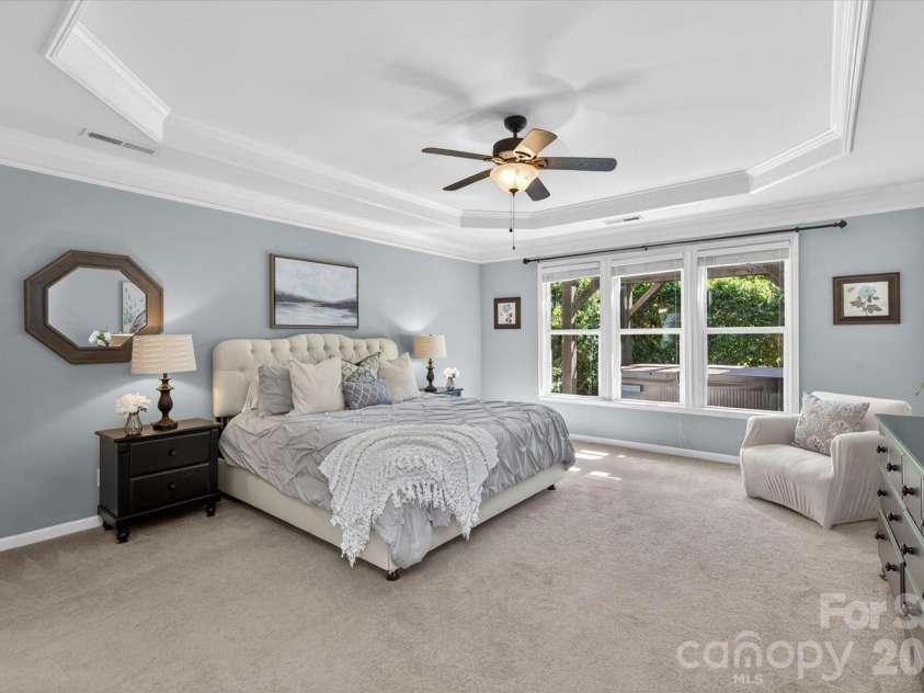 10609 Waxhaw Manor Drive, Waxhaw, NC 28173.  MLS# CAR4389027, YatesRealty ID 28229. 