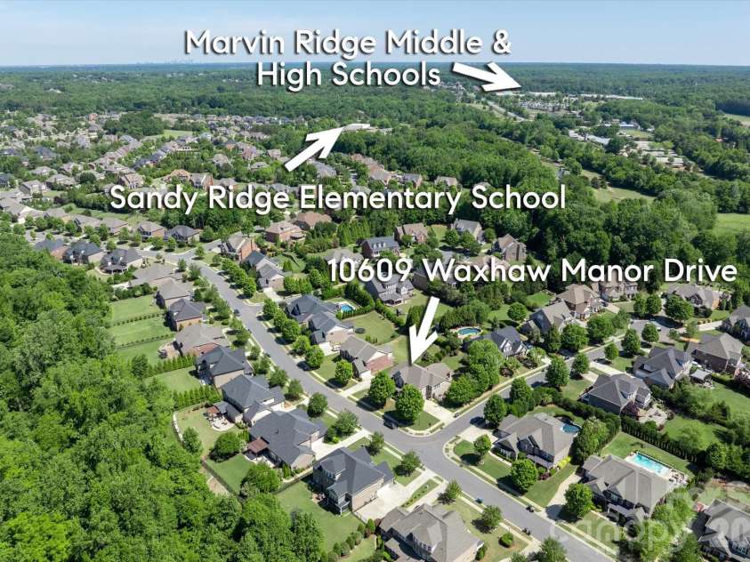 10609 Waxhaw Manor Drive, Waxhaw, NC 28173.  MLS# CAR4389027, YatesRealty ID 28229. 