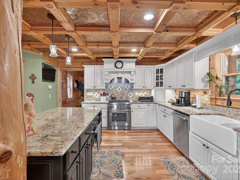 904 Bryan Hollow Road, Boone, NC 28607.  MLS# CAR4278936, YatesRealty ID 2823. 