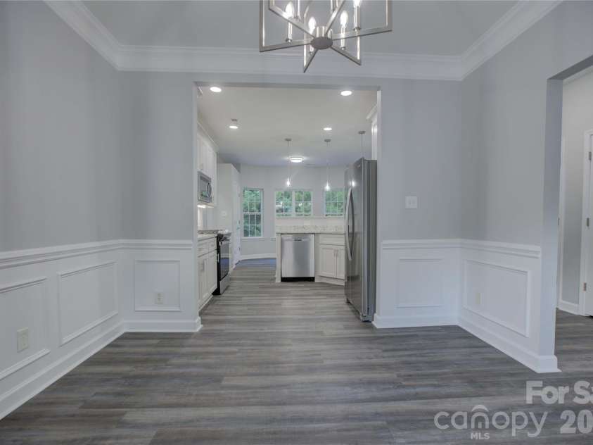 520 Grantham Lane, Charlotte, NC 28262.  MLS# CAR4389594, YatesRealty ID 28230. 