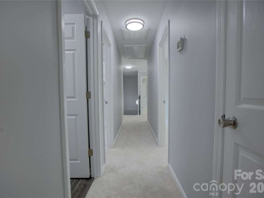 520 Grantham Lane, Charlotte, NC 28262.  MLS# CAR4389594, YatesRealty ID 28230. 