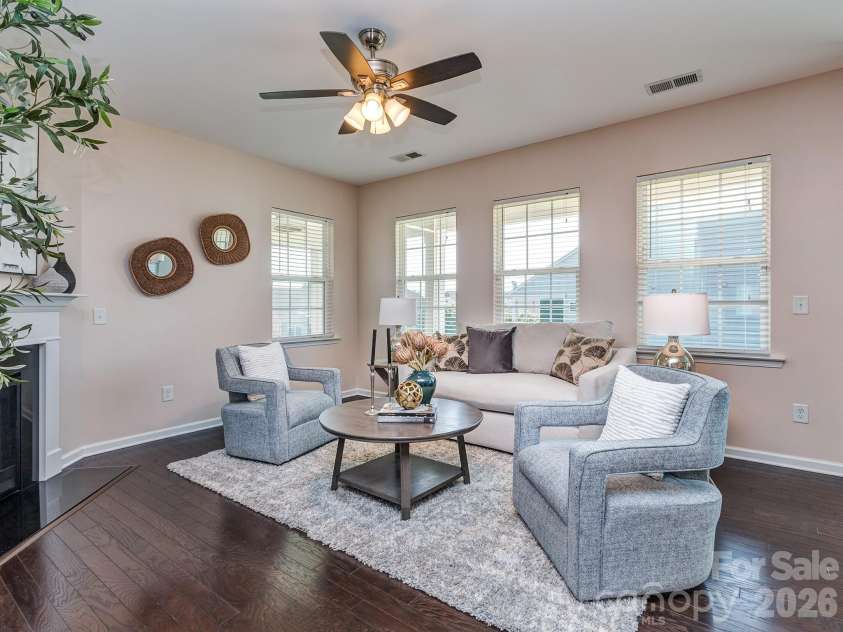 11027 Wrigley Mansion Drive, Charlotte, NC 28273.  MLS# CAR4389848, YatesRealty ID 28231. 