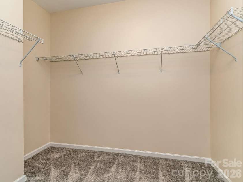 11027 Wrigley Mansion Drive, Charlotte, NC 28273.  MLS# CAR4389848, YatesRealty ID 28231. 