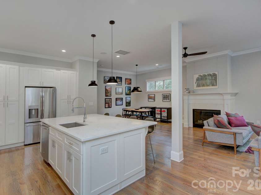 2109 Lanier Avenue, Charlotte, NC 28205.  MLS# CAR4389130, YatesRealty ID 28233. Open Floor Plan!