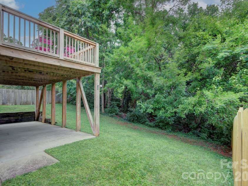 2109 Lanier Avenue, Charlotte, NC 28205.  MLS# CAR4389130, YatesRealty ID 28233. Private backyard with patio and deck!