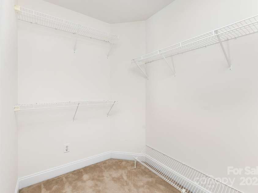 10429 Madison Park Drive, Charlotte, NC 28269.  MLS# CAR4241985, YatesRealty ID 2824. Master closet 
