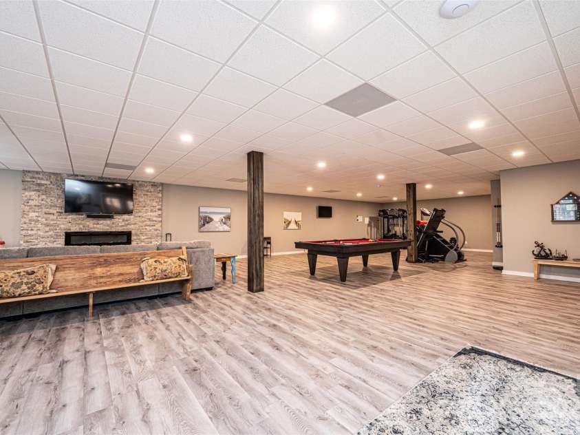 1208 Winter Place, Lenoir, NC 28645.  MLS# CAR4216375, YatesRealty ID 2824. 