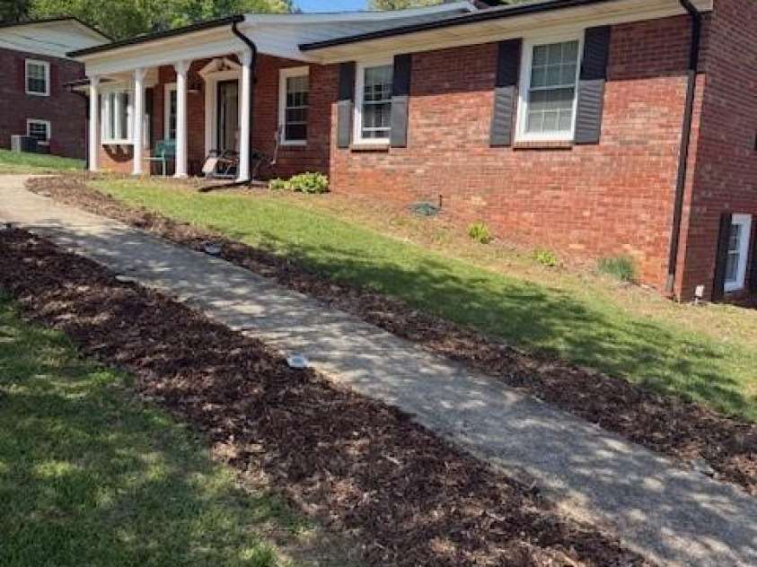 1126 Cannon Drive, Lenoir, NC 28645.  MLS# CAR4373262, YatesRealty ID 28242. 