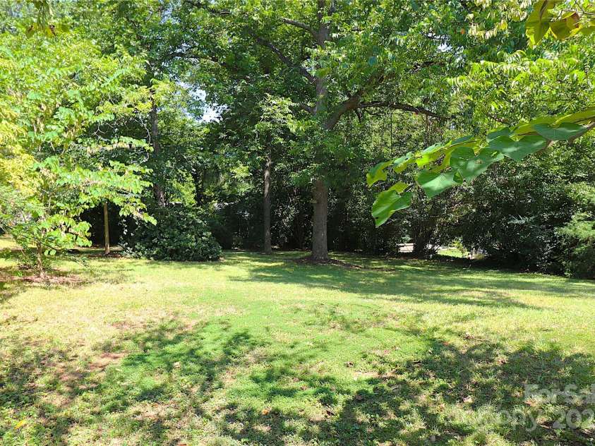 410 Cansler Street, Kings Mountain, NC 28086.  MLS# CAR4285539, YatesRealty ID 28242. Back Yard