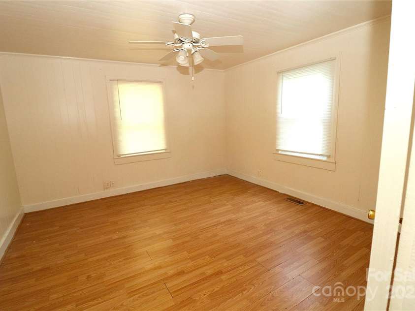 410 Cansler Street, Kings Mountain, NC 28086.  MLS# CAR4285539, YatesRealty ID 28242. Bed Room