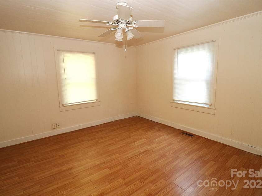 410 Cansler Street, Kings Mountain, NC 28086.  MLS# CAR4285539, YatesRealty ID 28242. Bed Room