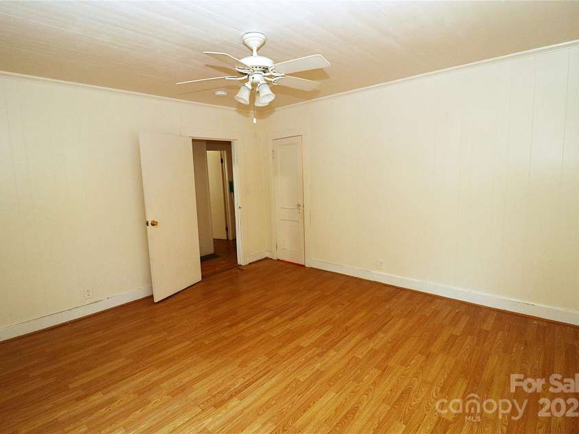 410 Cansler Street, Kings Mountain, NC 28086.  MLS# CAR4285539, YatesRealty ID 28242. Bed Room