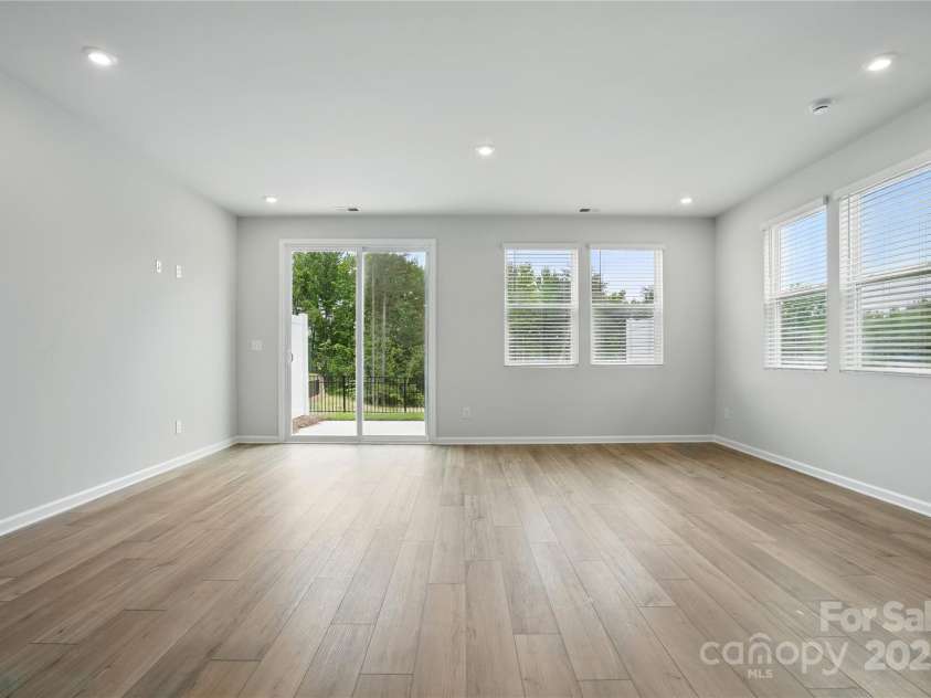 2027 Vinyasa Lane, Charlotte, NC 28215.  MLS# CAR4285784, YatesRealty ID 28243. 