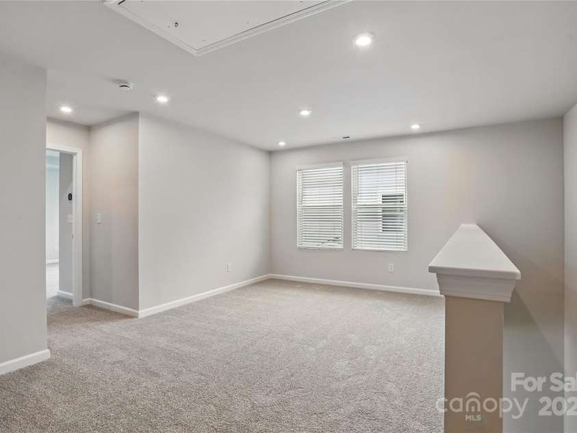 2027 Vinyasa Lane, Charlotte, NC 28215.  MLS# CAR4285784, YatesRealty ID 28243. 