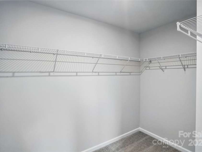 2027 Vinyasa Lane, Charlotte, NC 28215.  MLS# CAR4285784, YatesRealty ID 28243. 