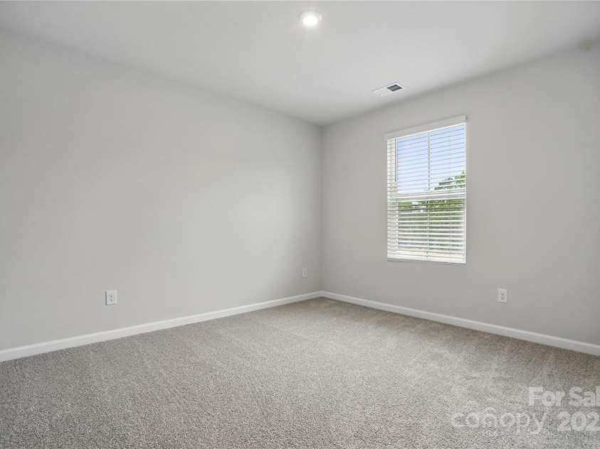 2027 Vinyasa Lane, Charlotte, NC 28215.  MLS# CAR4285784, YatesRealty ID 28243. 