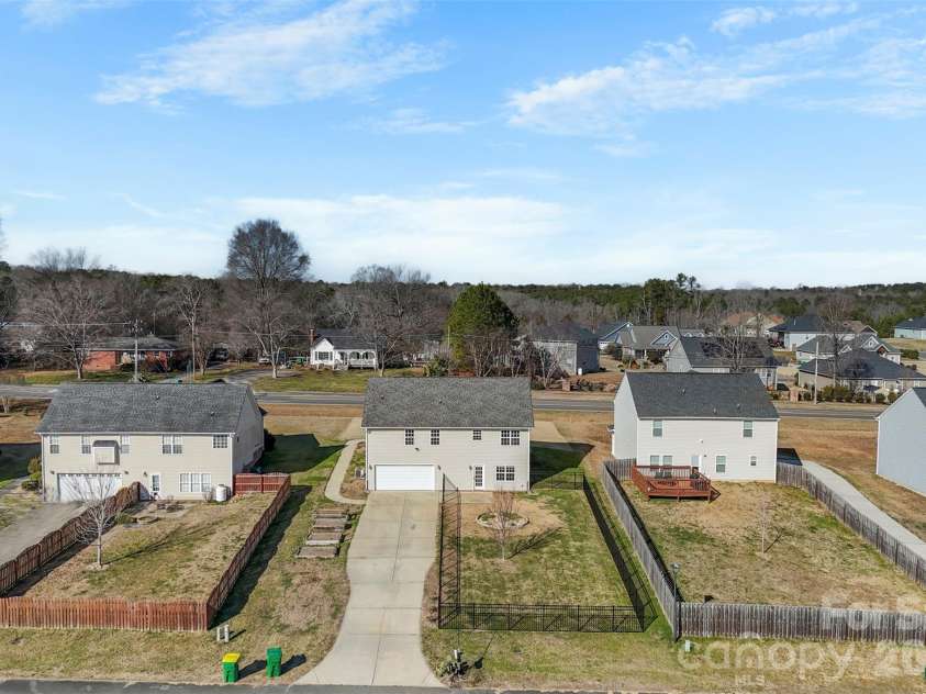 417 Oakleigh Lane, Oakboro, NC 28129.  MLS# CAR4332969, YatesRealty ID 28243. 