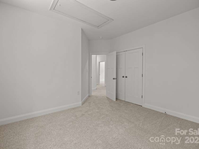 8713 providence Road, Waxhaw, NC 28173.  MLS# CAR4285371, YatesRealty ID 28244. 