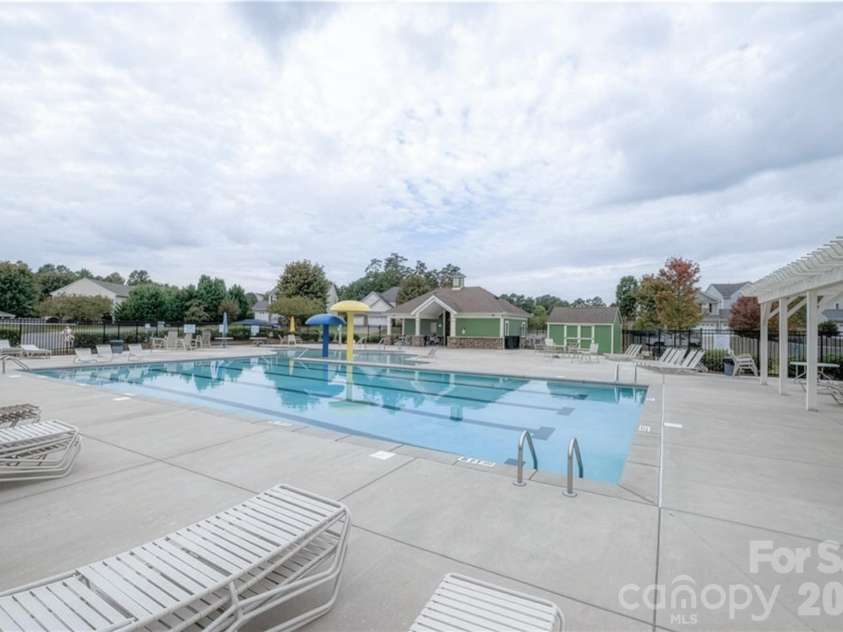 7041 Carnwarth Lane, Fort Mill, SC 29707.  MLS# CAR4369861, YatesRealty ID 28245. 