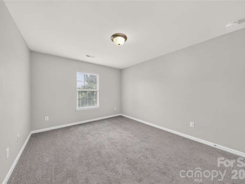 7041 Carnwarth Lane, Fort Mill, SC 29707.  MLS# CAR4369861, YatesRealty ID 28245. 