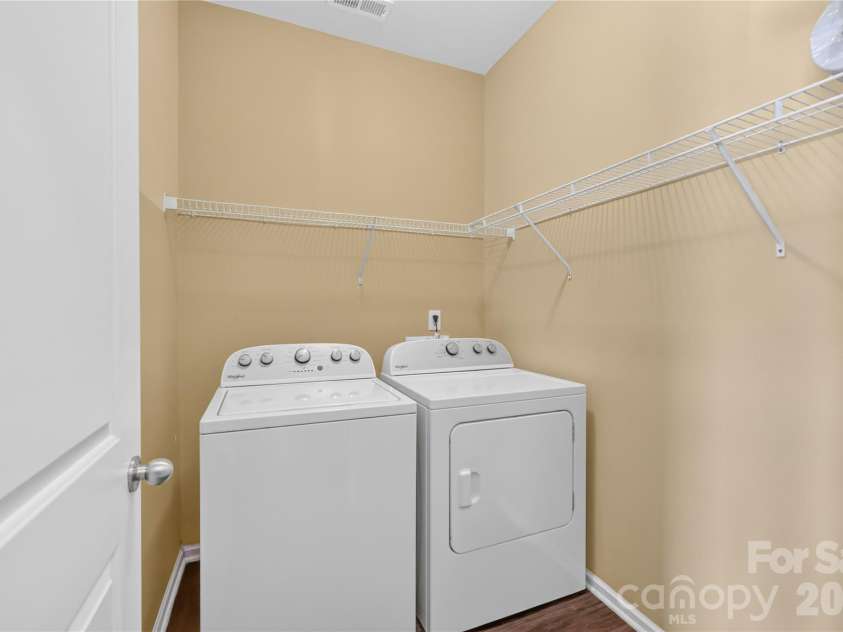 7041 Carnwarth Lane, Fort Mill, SC 29707.  MLS# CAR4369861, YatesRealty ID 28245. 