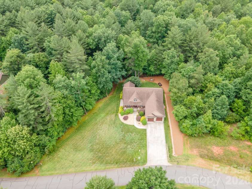5361 Antler Creek Drive, Granite Falls, NC 28630.  MLS# CAR4389414, YatesRealty ID 28246. 