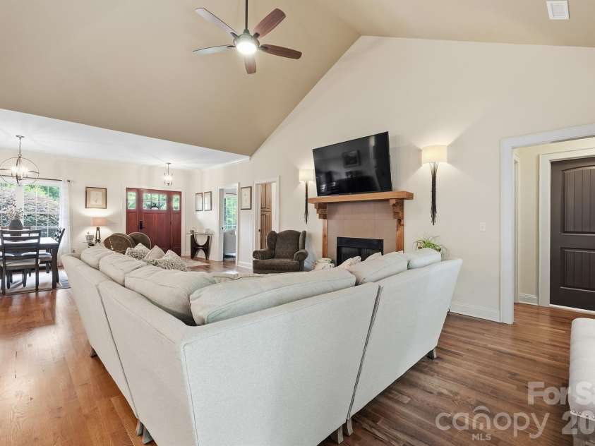 5361 Antler Creek Drive, Granite Falls, NC 28630.  MLS# CAR4389414, YatesRealty ID 28246. 