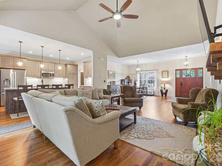 5361 Antler Creek Drive, Granite Falls, NC 28630.  MLS# CAR4389414, YatesRealty ID 28246. 