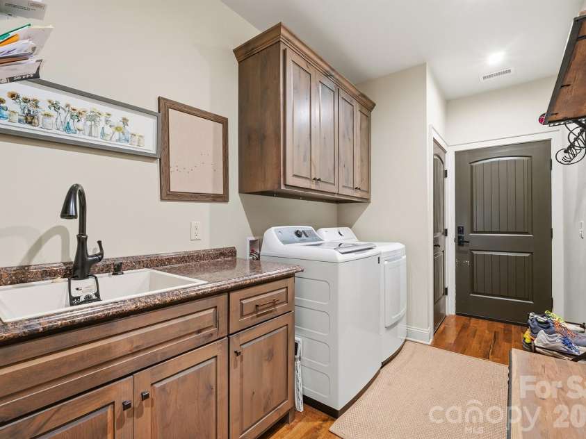 5361 Antler Creek Drive, Granite Falls, NC 28630.  MLS# CAR4389414, YatesRealty ID 28246. 