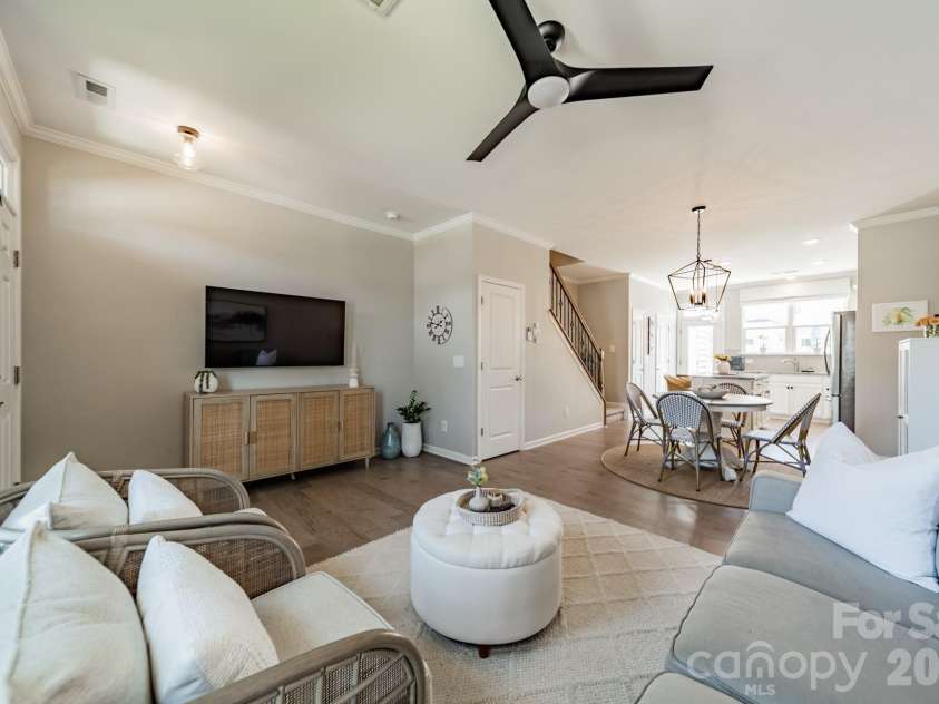 464 Spring Gardens Drive, Belmont, NC 28012.  MLS# CAR4385090, YatesRealty ID 28248. 