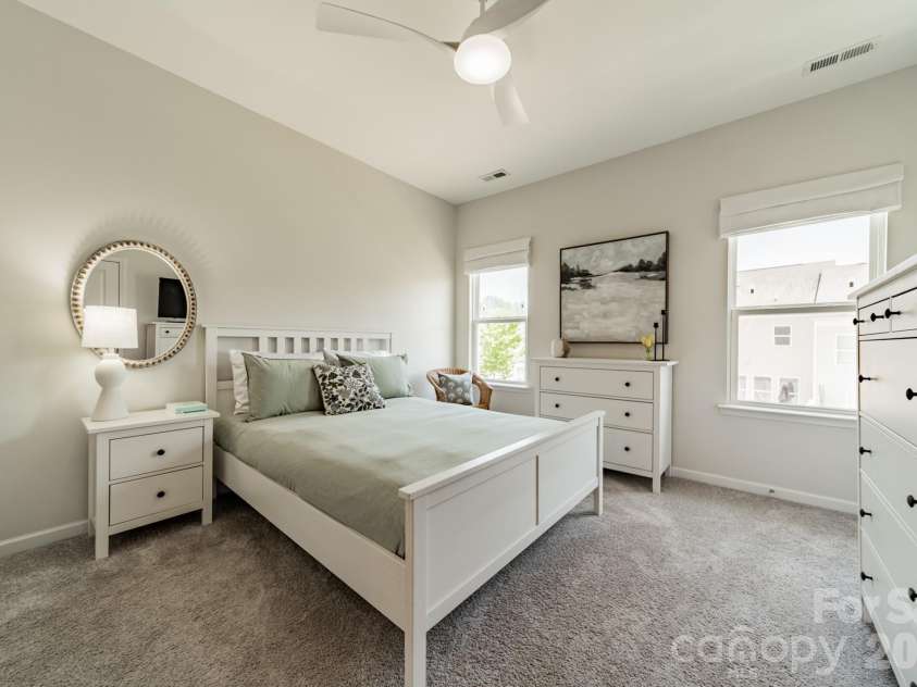 464 Spring Gardens Drive, Belmont, NC 28012.  MLS# CAR4385090, YatesRealty ID 28248. 