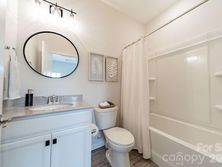 464 Spring Gardens Drive, Belmont, NC 28012.  MLS# CAR4385090, YatesRealty ID 28248. 