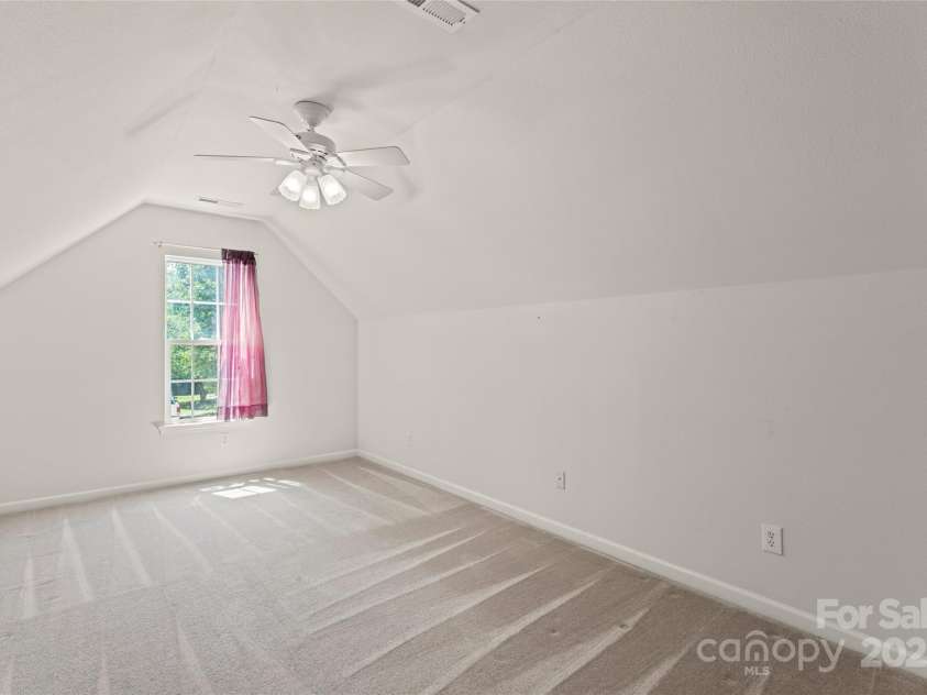 13306 Flowing Brook Court, Charlotte, NC 28273.  MLS# CAR4284045, YatesRealty ID 28249. 