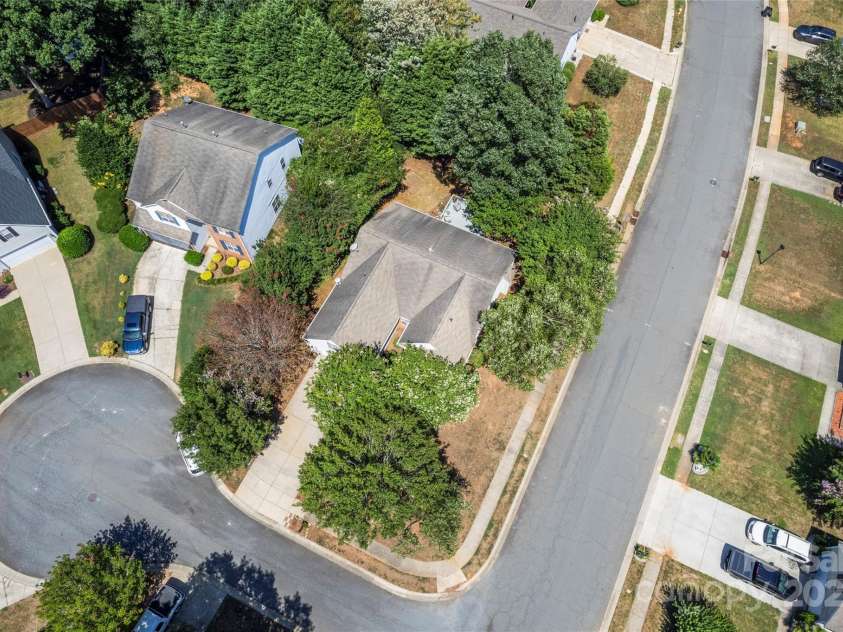 13306 Flowing Brook Court, Charlotte, NC 28273.  MLS# CAR4284045, YatesRealty ID 28249. 