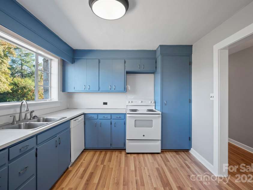 112 Bleynat Street, Valdese, NC 28690.  MLS# CAR4138577, YatesRealty ID 2825. 