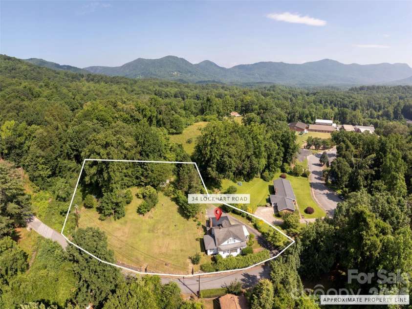 34 Lockhart Road, Tryon, NC 28782.  MLS# CAR4350844, YatesRealty ID 2825. 