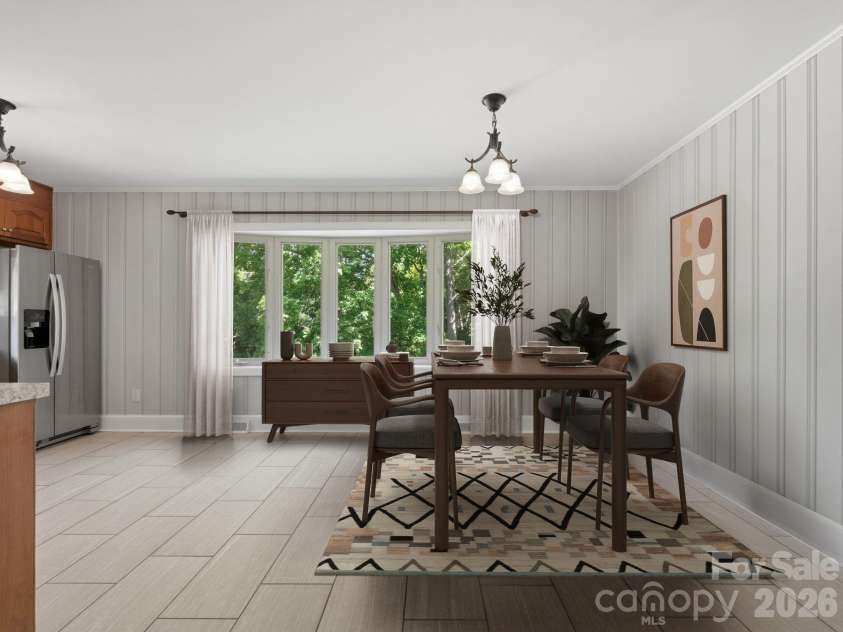 7401 Woodstream Drive, Charlotte, NC 28210.  MLS# CAR4372836, YatesRealty ID 28252. Dining Area VIRTUALLY STAGED