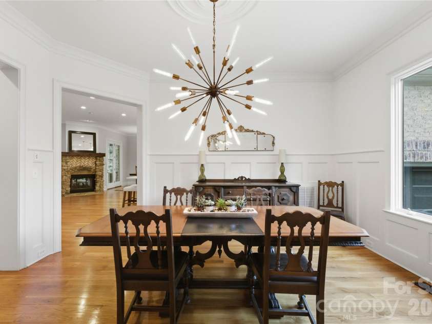 1514 Elmsford Lane, Matthews, NC 28105.  MLS# CAR4371432, YatesRealty ID 28254. Dining Room