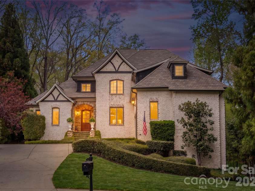 1514 Elmsford Lane, Matthews, NC 28105.  MLS# CAR4371432, YatesRealty ID 28254. Twilight