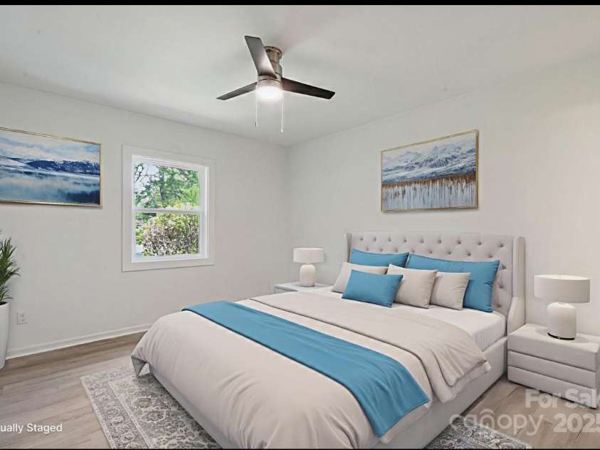 318 Cedarwood Lane, Matthews, NC 28104.  MLS# CAR4282132, YatesRealty ID 28255. 