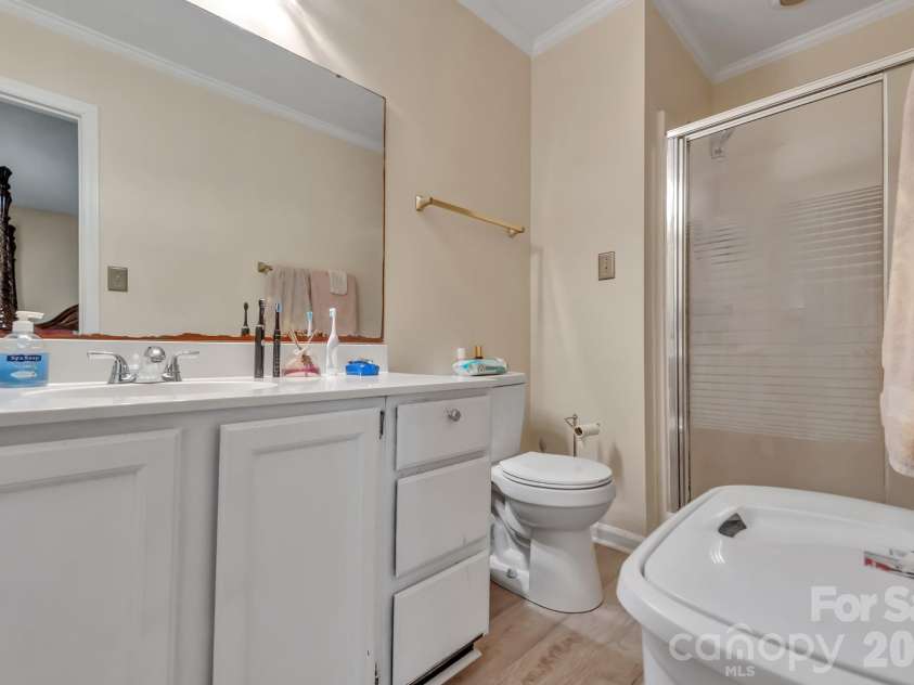 5528 Middleton Road, Durham, NC 27713.  MLS# CAR4367899, YatesRealty ID 28255. 
