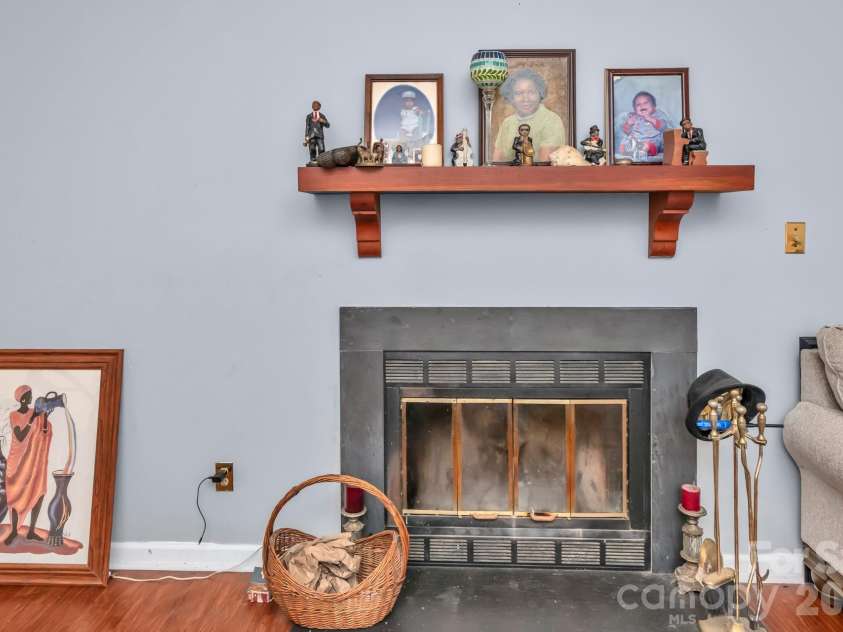 5528 Middleton Road, Durham, NC 27713.  MLS# CAR4367899, YatesRealty ID 28255. 
