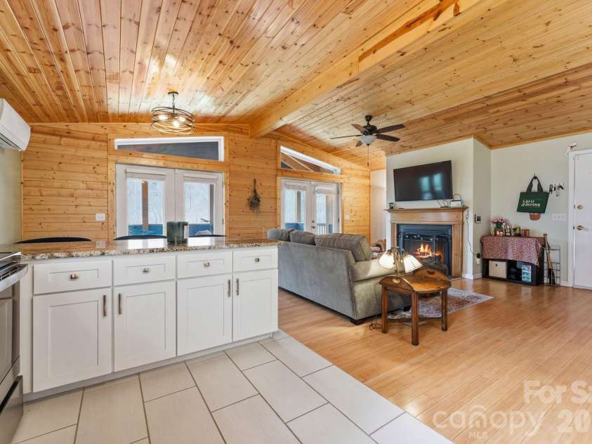 81 Bullfrog Cove Road, Sylva, NC 28779.  MLS# CAR4363486, YatesRealty ID 28256. 
